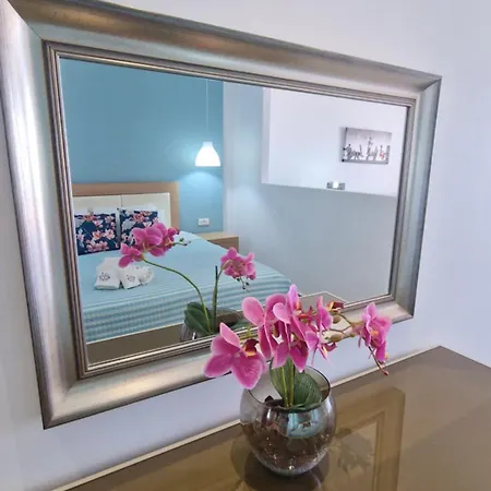Apartament Mare